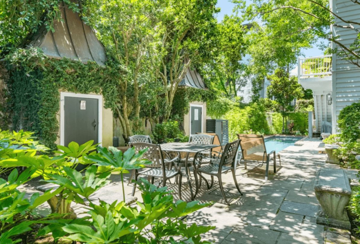 Bright & Secluded Apartment with Pool Access